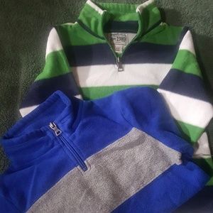 Boy 4T sweaters 2x1